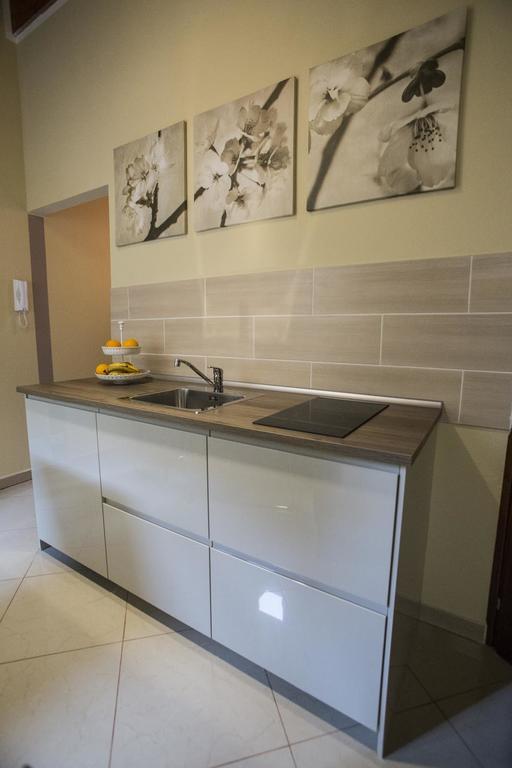 Stampace Apartments Cagliari Ngoại thất bức ảnh