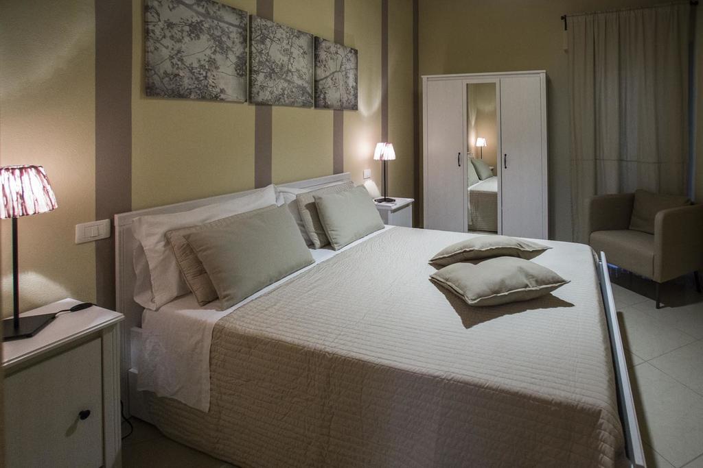 Stampace Apartments Cagliari Ngoại thất bức ảnh