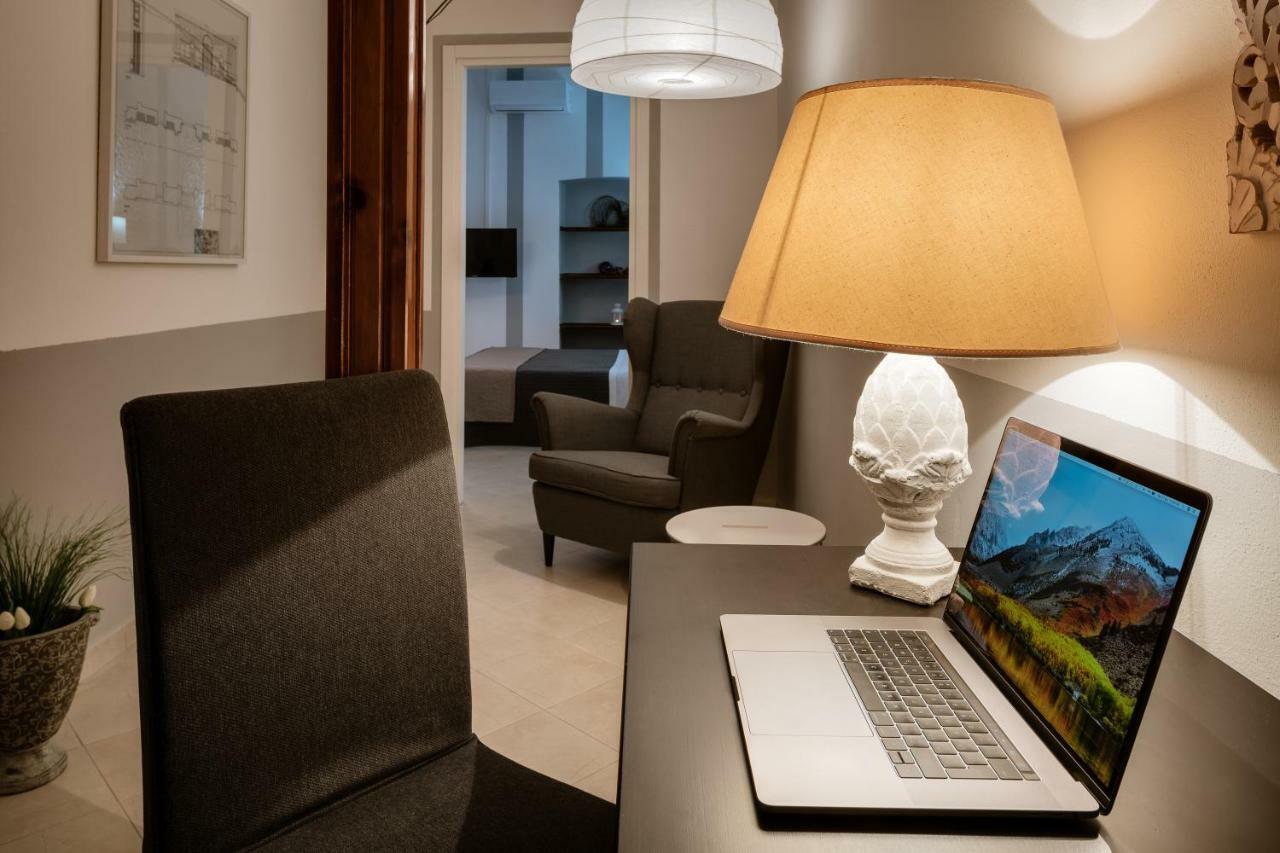 Stampace Apartments Cagliari Ngoại thất bức ảnh